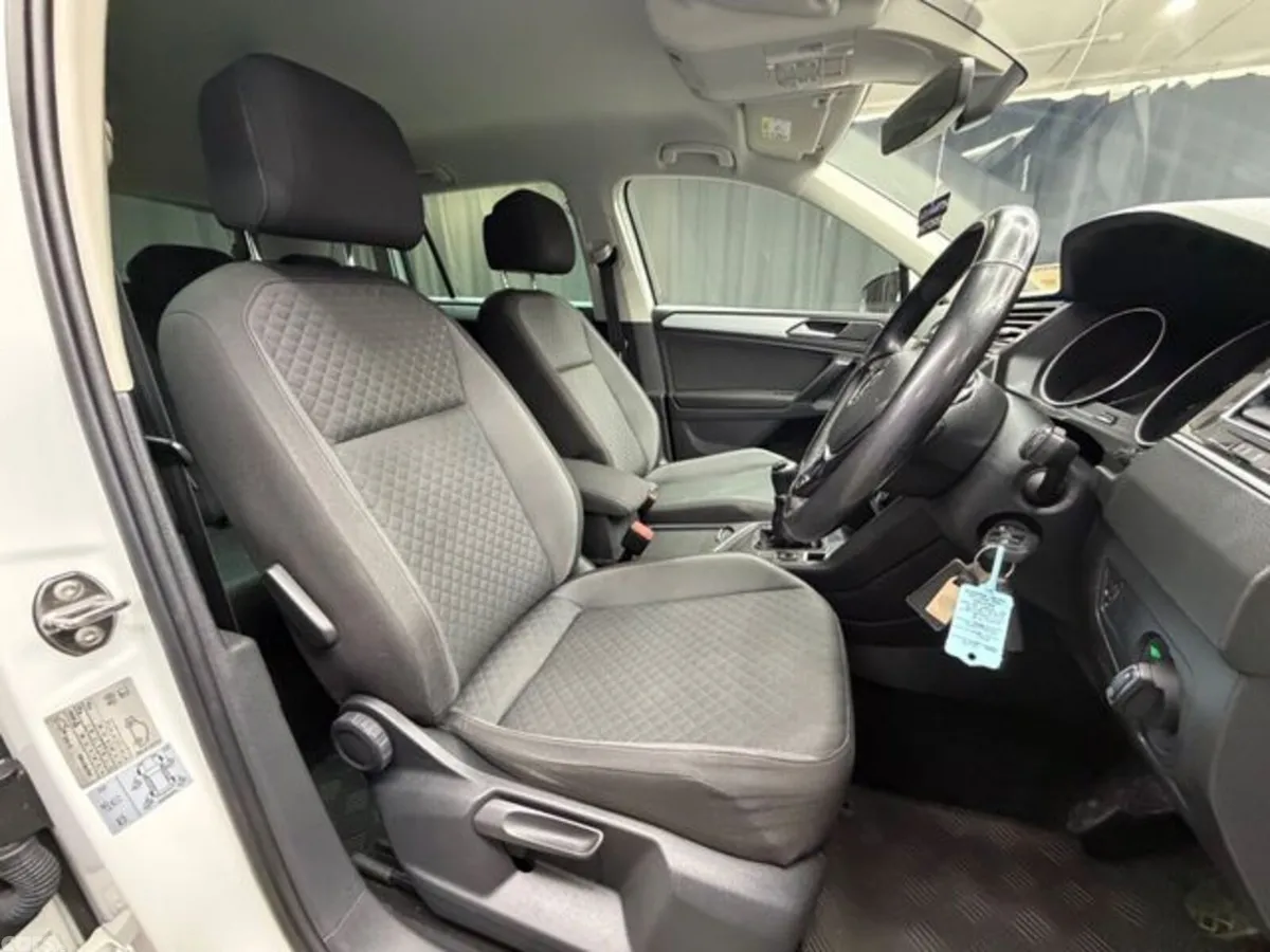 Volkswagen Tiguan Estate, Diesel, 2017, White