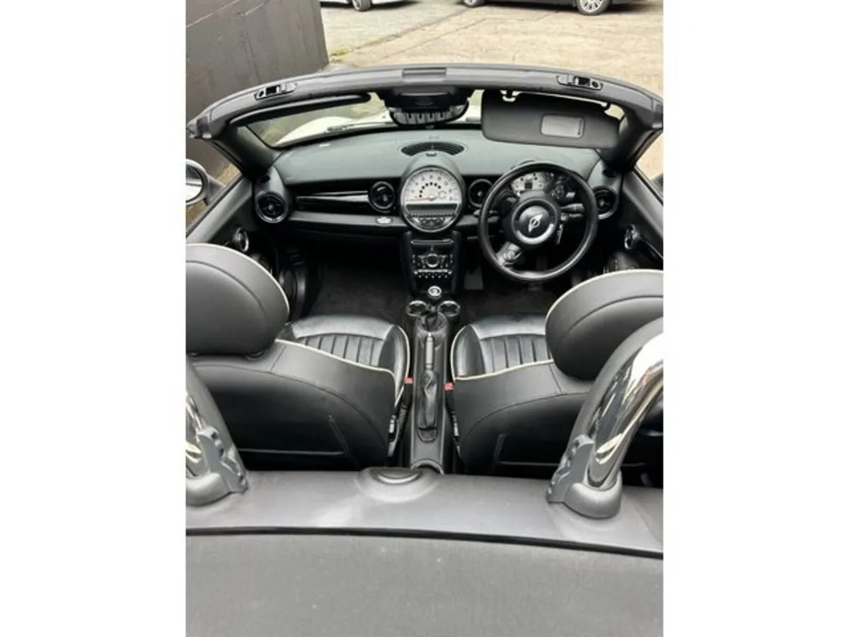 Mini Roadster Convertible, Petrol, 2012, White