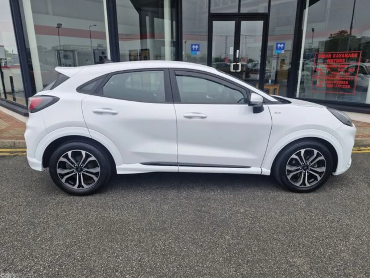 Ford Puma MPV, Petrol Hybrid, 2021, White
