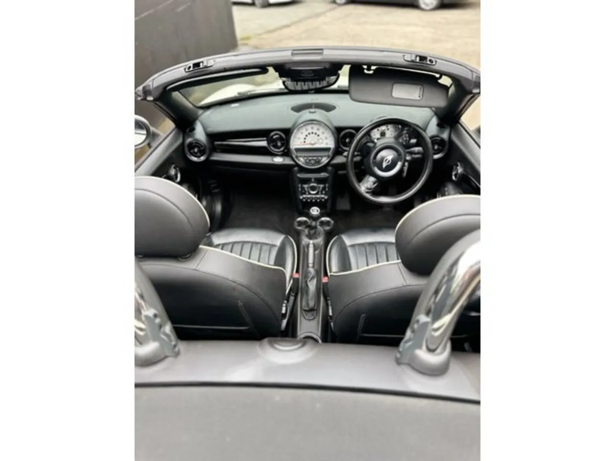 Mini Roadster Convertible, Petrol, 2012, White