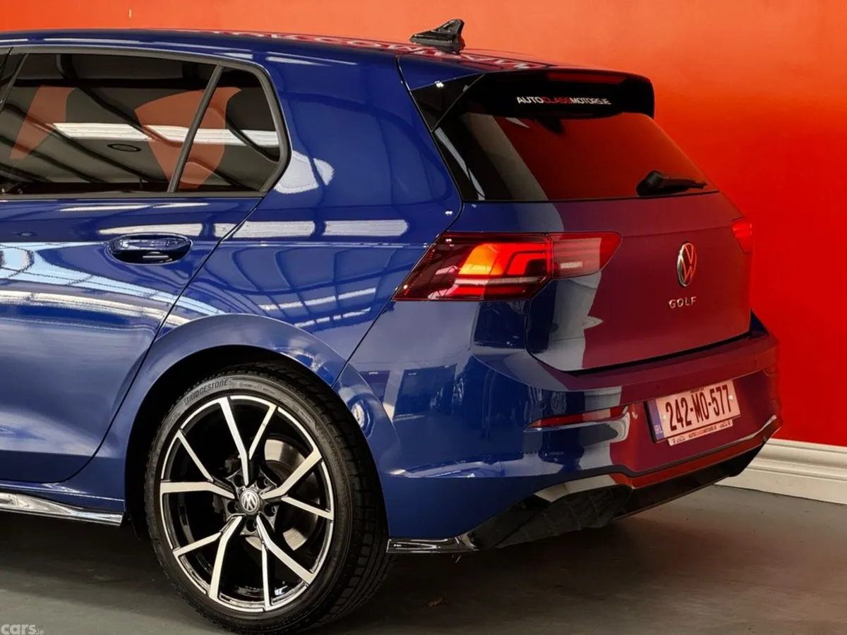 Volkswagen Golf Estate, Diesel, 2024, Blue