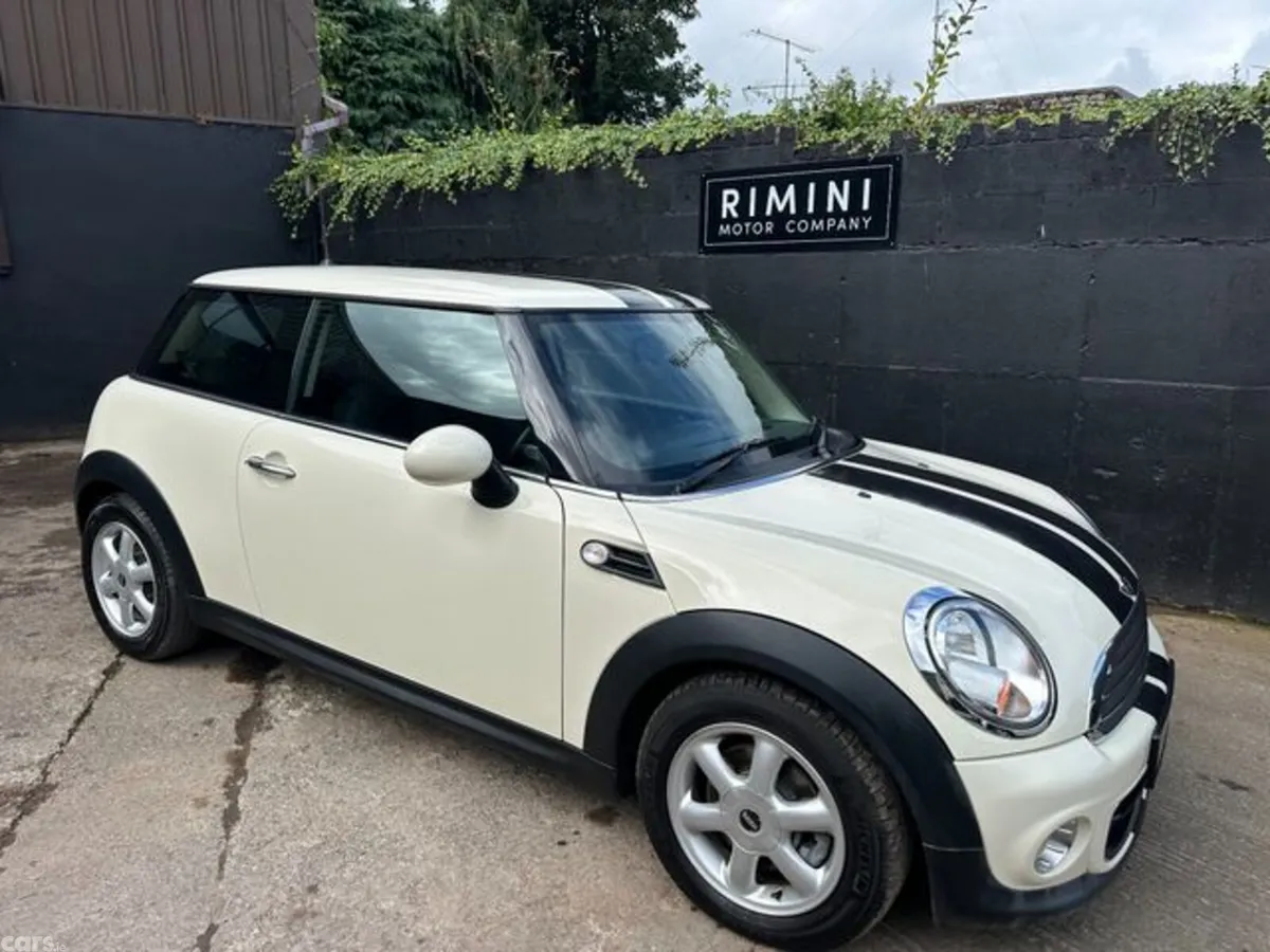 Mini Cooper Hatchback, Petrol, 2012, White