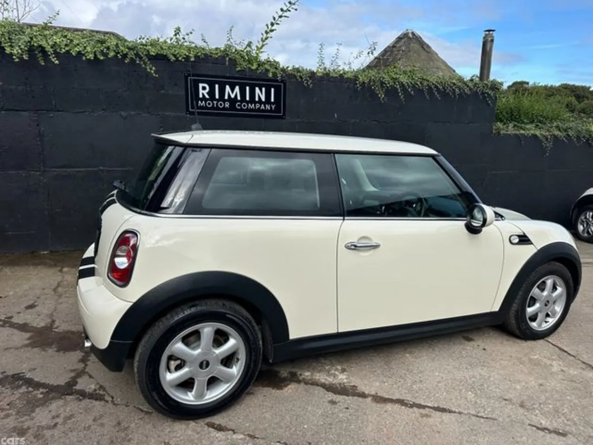 Mini Cooper Hatchback, Petrol, 2012, White