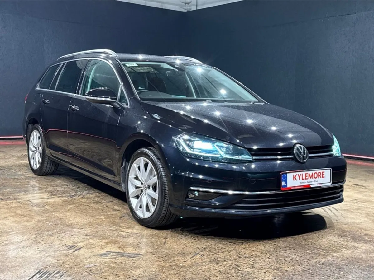 Volkswagen Golf Estate, Petrol, 2019, Black
