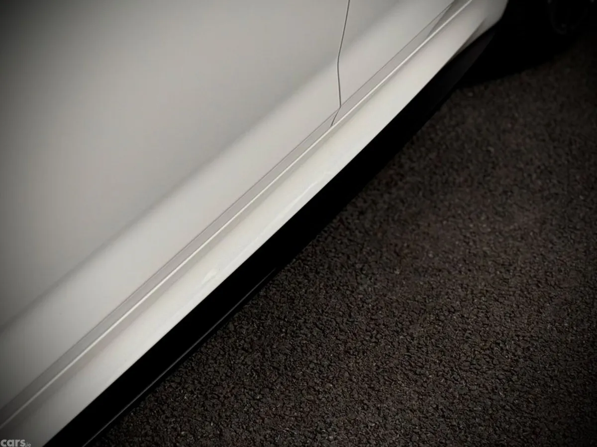 BMW 5-Series Saloon, Petrol Plug-in Hybrid, 2023, White