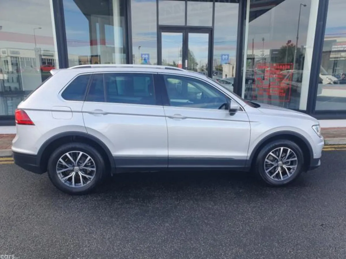 Volkswagen Tiguan SUV, Petrol, 2020, Grey