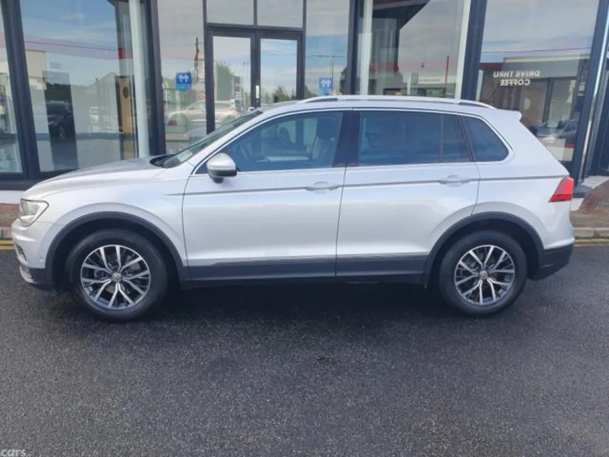 Volkswagen Tiguan SUV, Petrol, 2020, Grey