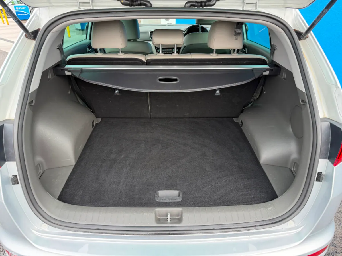 Kia Sportage MPV, Diesel, 2018, Grey