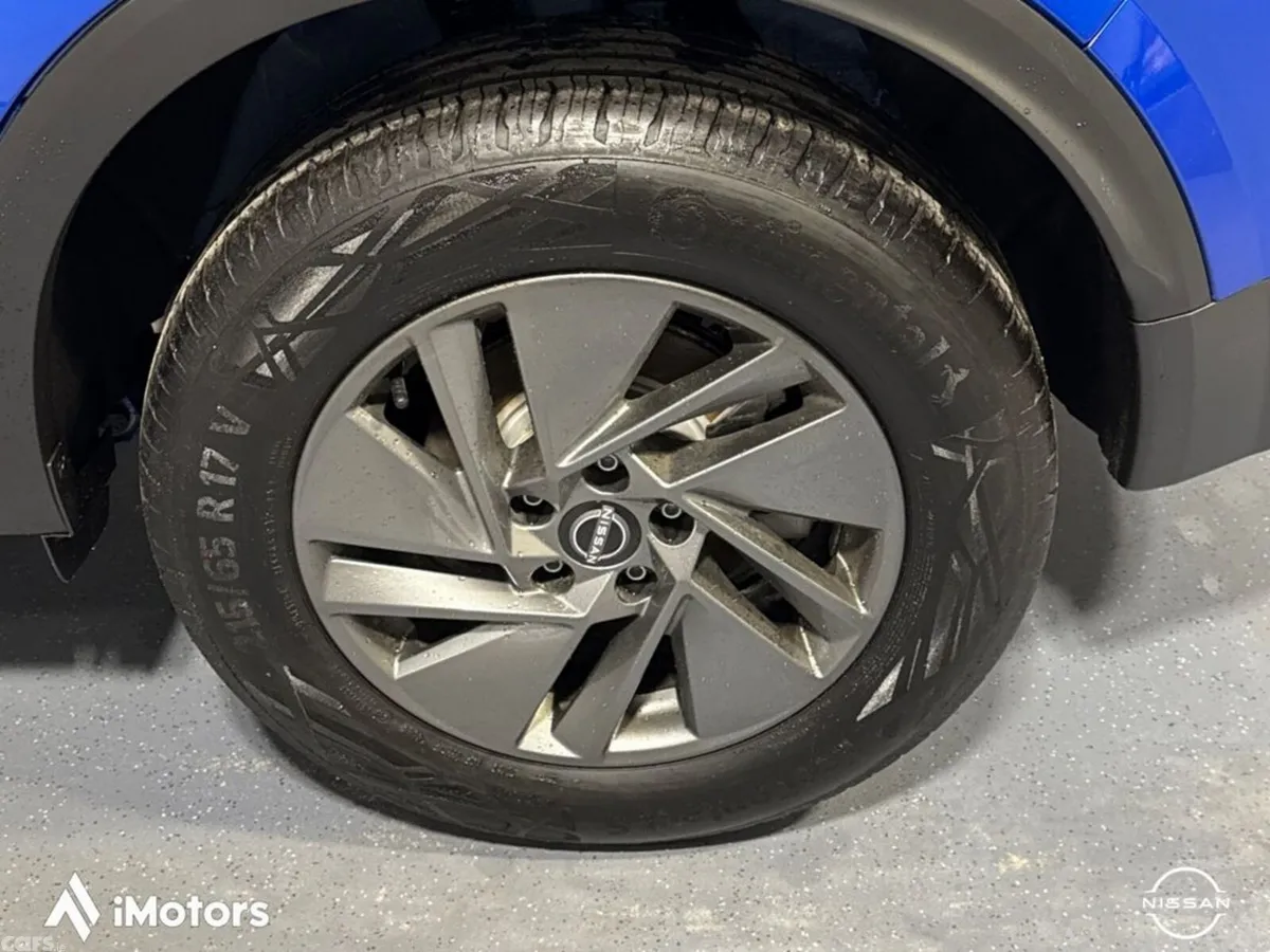 Nissan Qashqai SUV, Petrol Hybrid, 2027, Blue