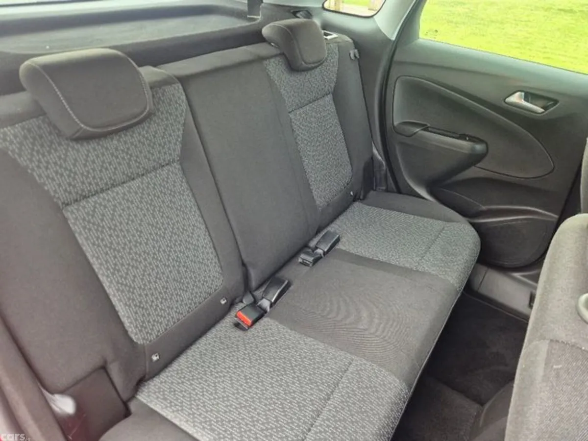 Opel Crossland X MPV, Petrol, 2018, Red