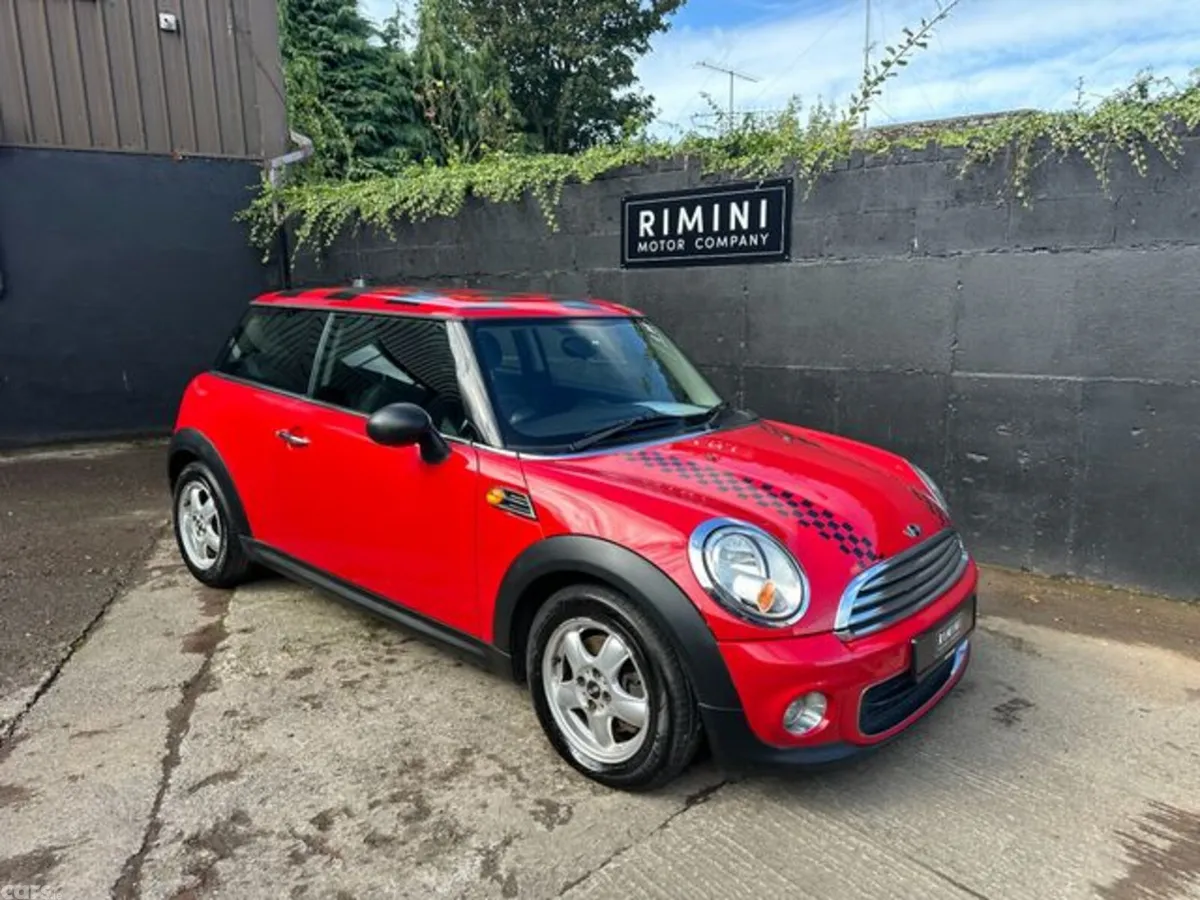 Mini Cooper Hatchback, Petrol, 2012, Red