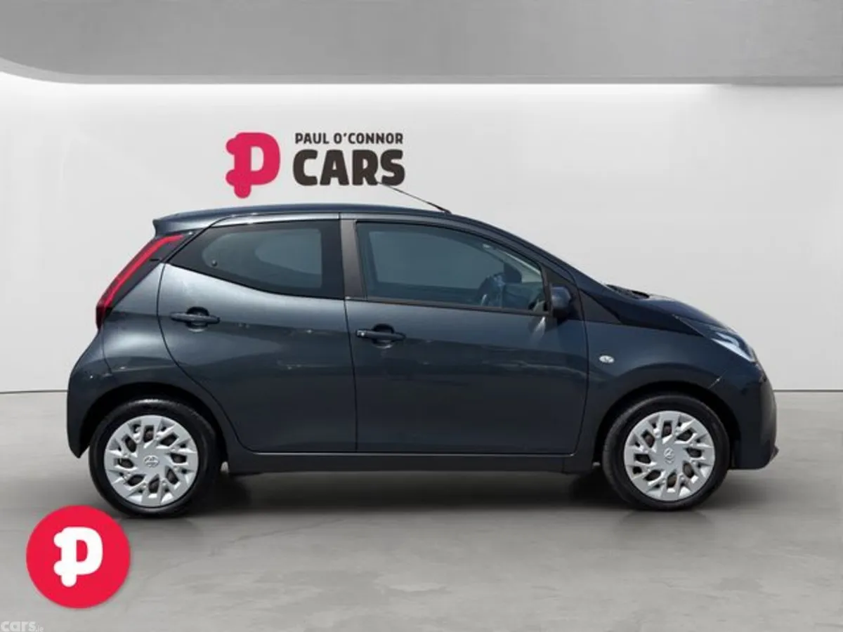 Toyota Aygo Hatchback, Petrol, 2021, Grey