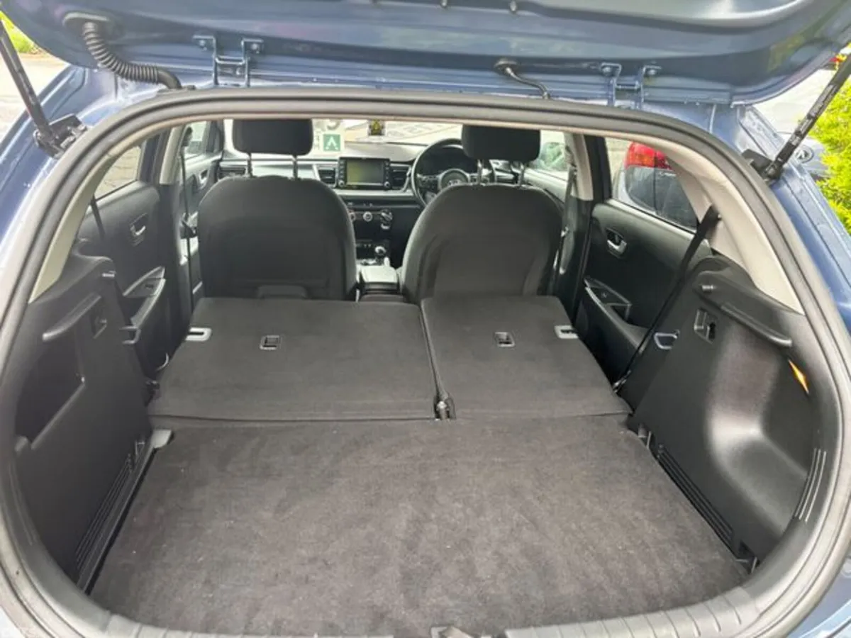 Kia Rio Hatchback, Petrol, 2020, Blue