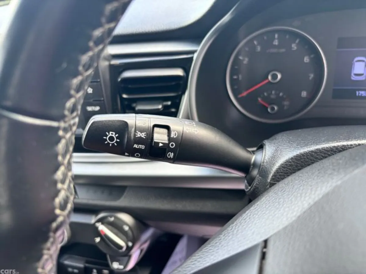 Kia Rio Hatchback, Petrol, 2020, Blue