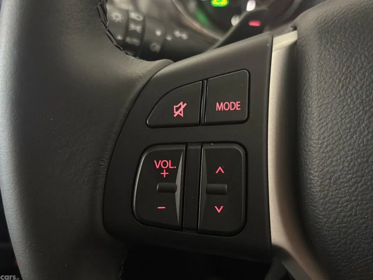 Suzuki Vitara SUV, Petrol Hybrid, 2025, Grey