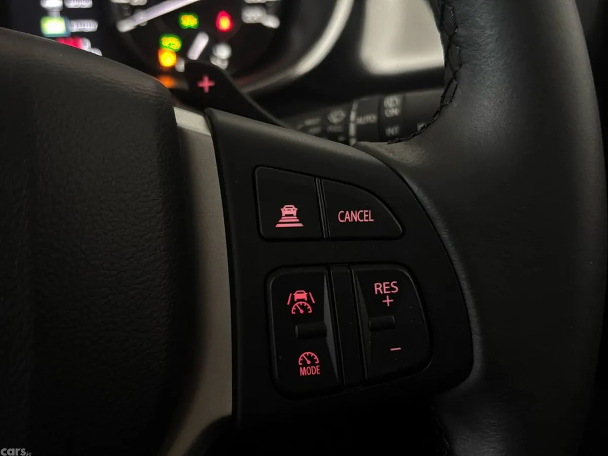 Suzuki Vitara SUV, Petrol Hybrid, 2025, Grey