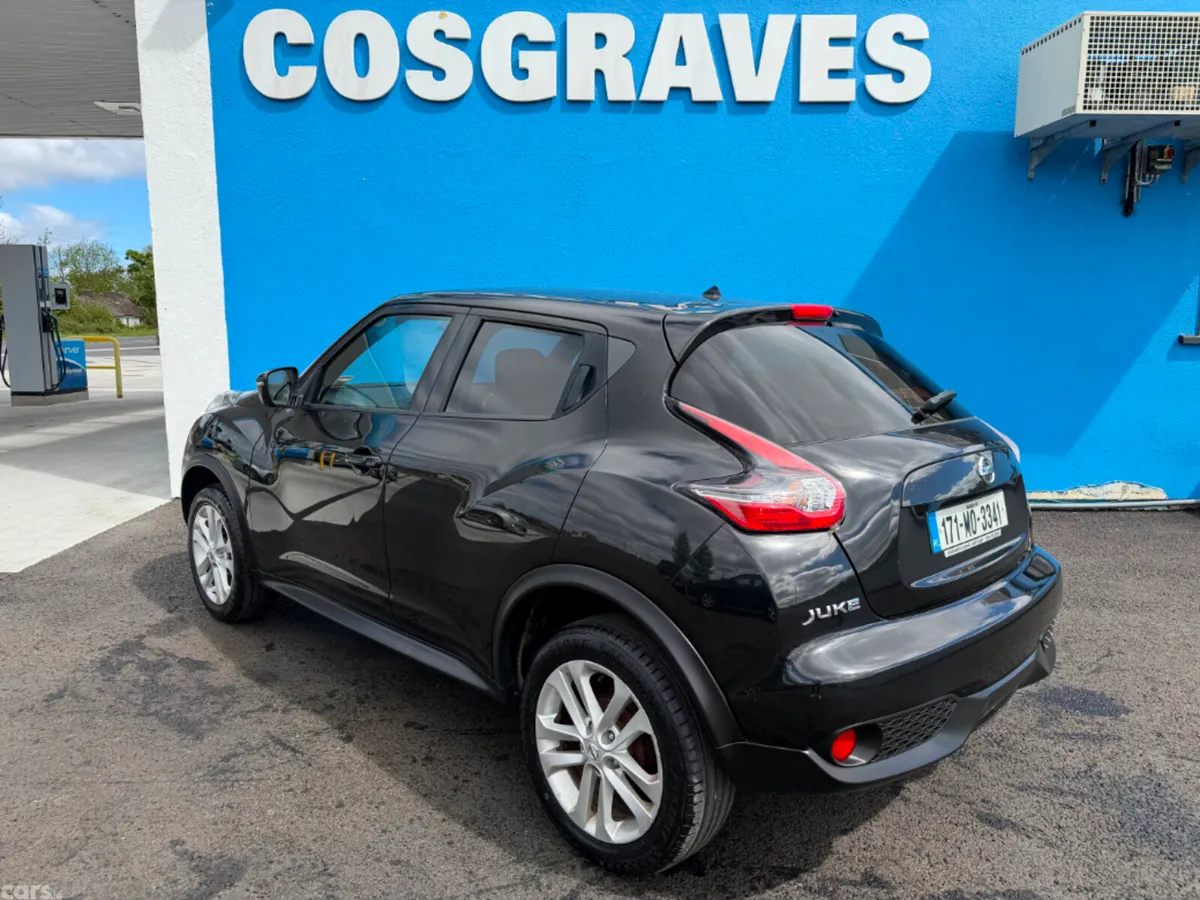 Nissan Juke Hatchback, Diesel, 2017, Black
