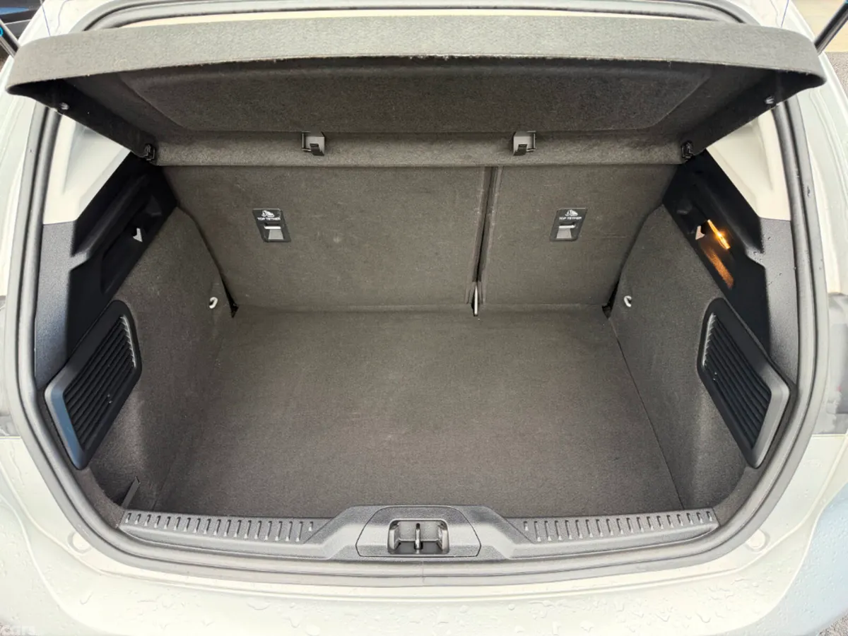 Ford Focus Hatchback, Diesel, 2022, Silver