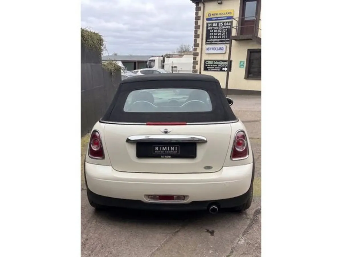 Mini Cooper Convertible, Petrol, 2013, White