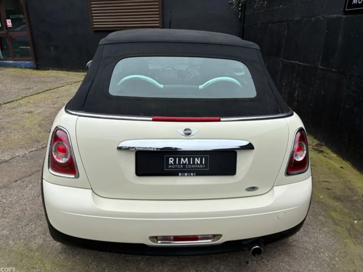 Mini Cooper Convertible, Petrol, 2013, White