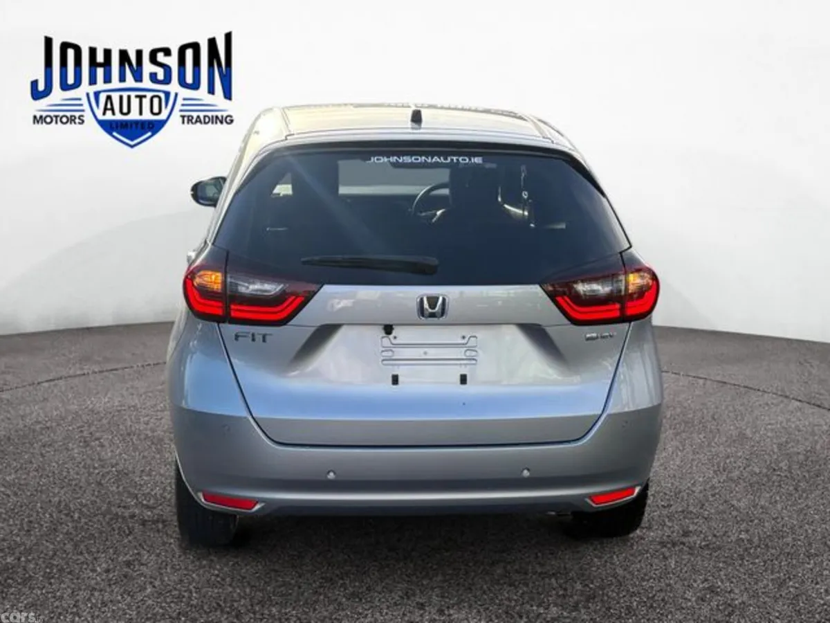 Honda Fit Hatchback, Petrol, 2022, Silver