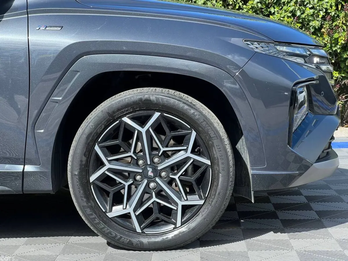 Hyundai Tucson SUV, Petrol Plug-in Hybrid, 2023, Grey