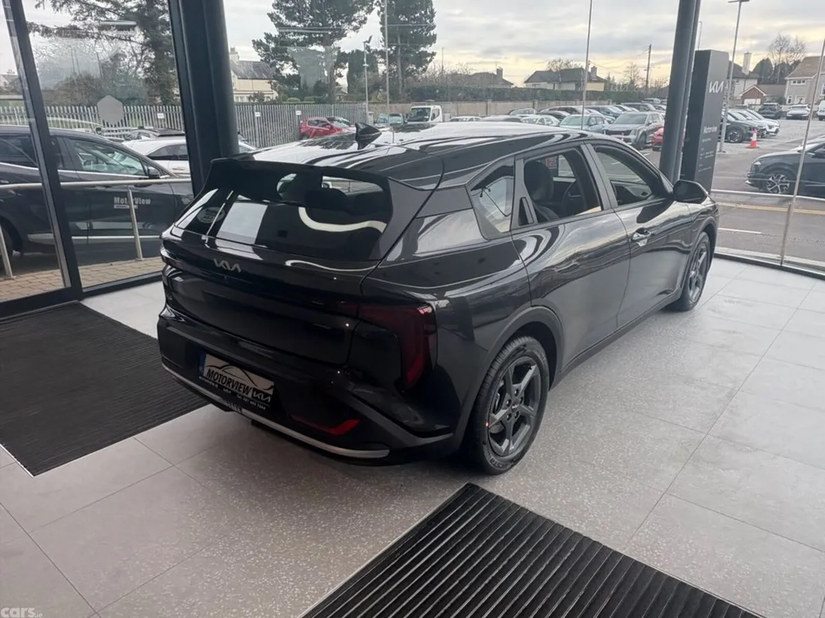 Kia K4 Hatchback, Petrol, 2027, Black