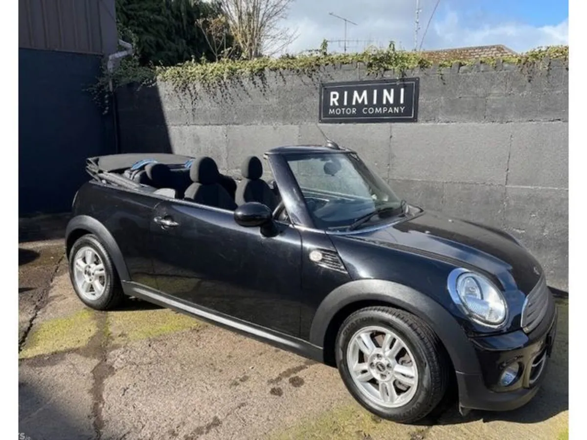 Mini Cooper Convertible, Petrol, 2012, Black