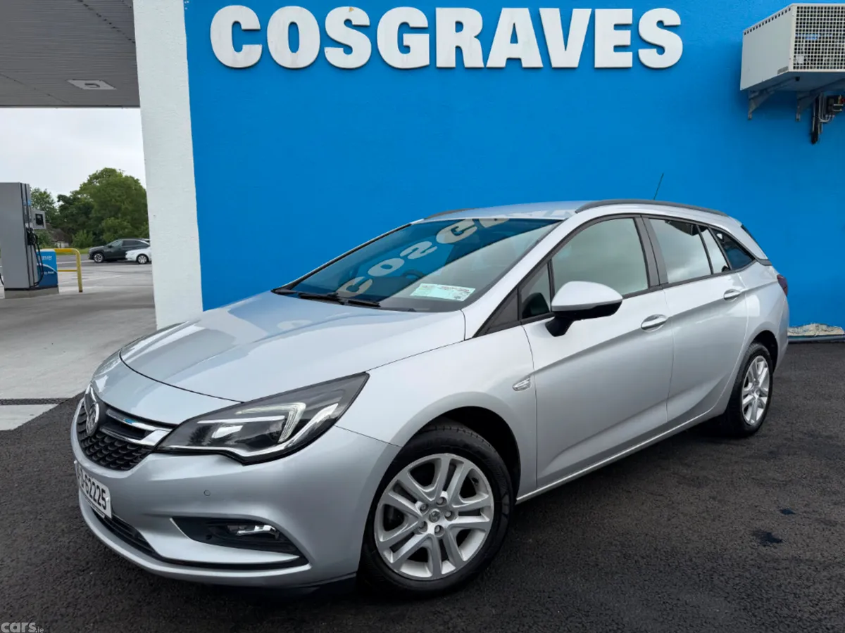 Vauxhall Astra Estate, Diesel, 2018, Silver