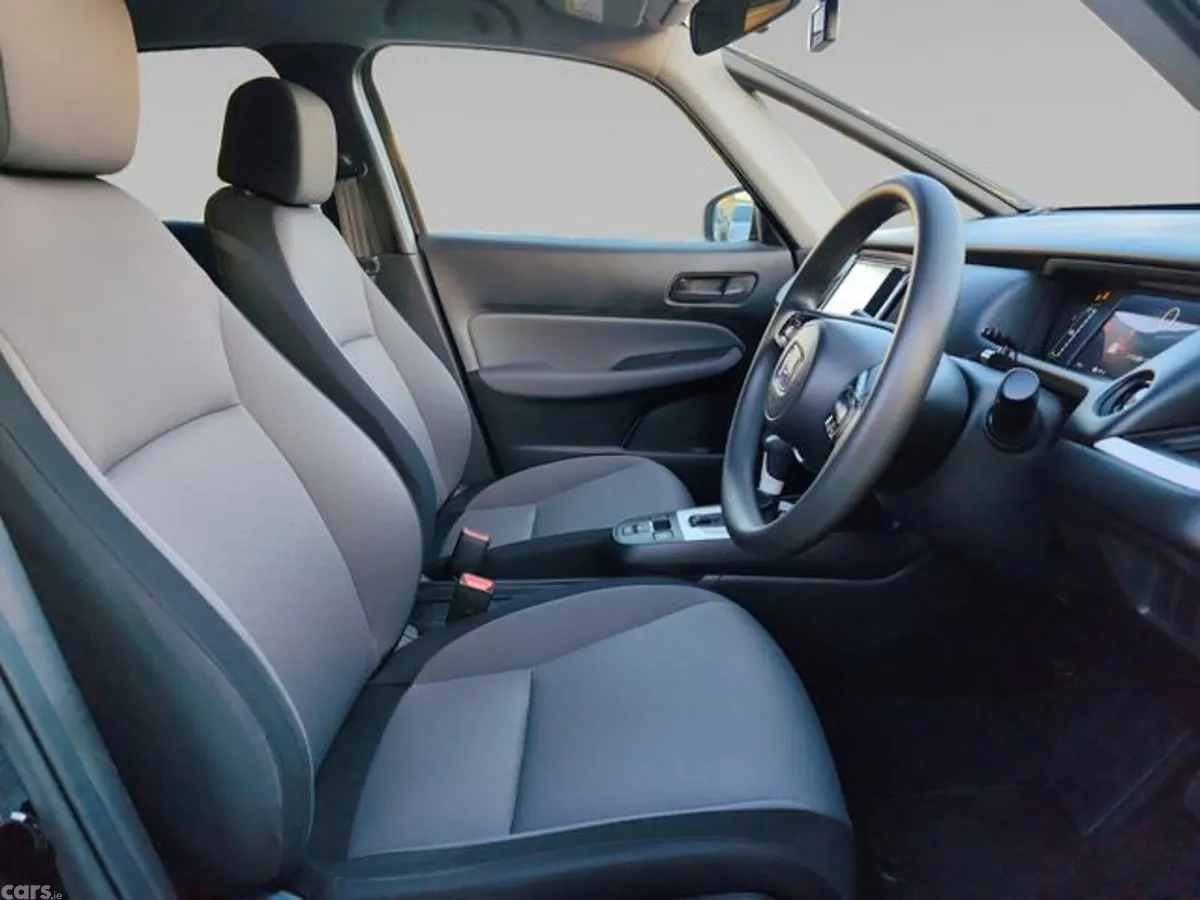Honda Fit Hatchback, Petrol, 2022, Black