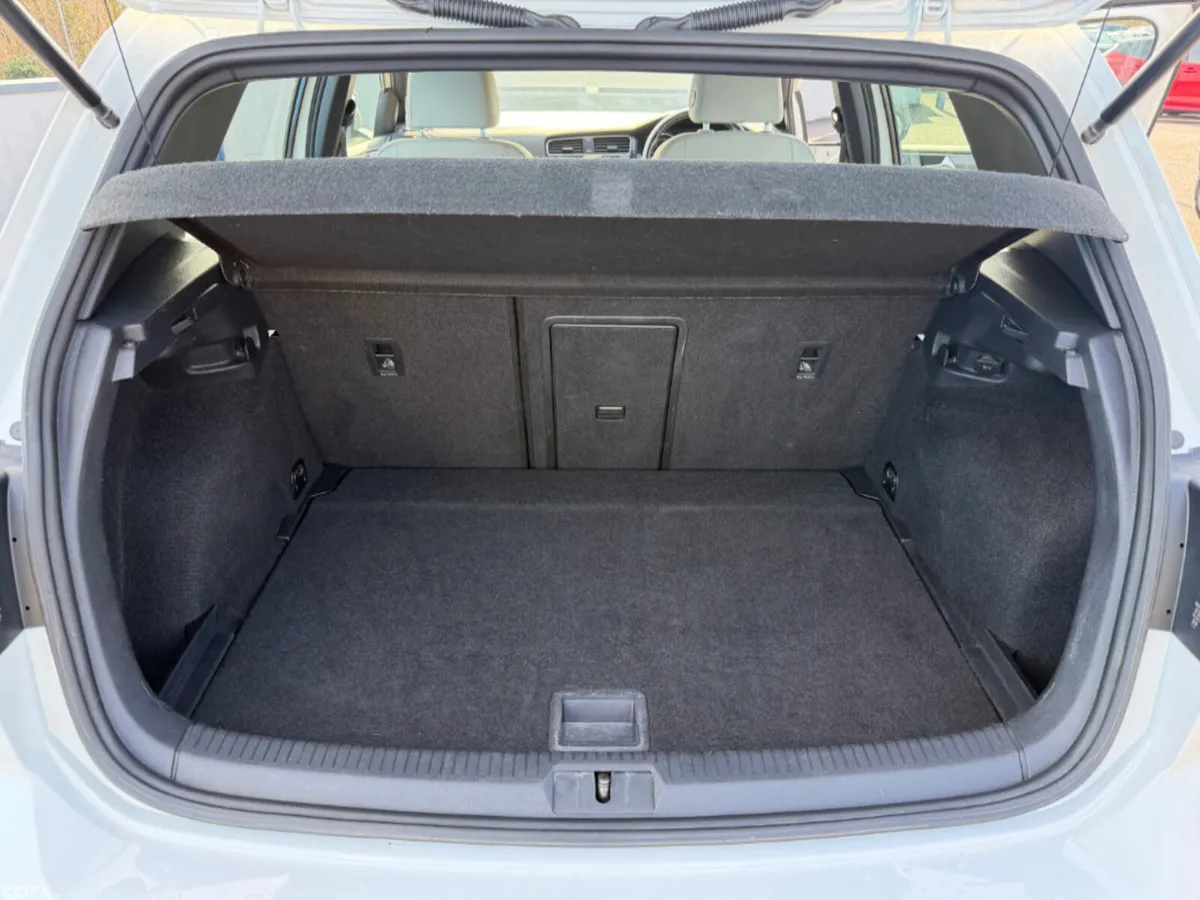 Volkswagen Golf Hatchback, Diesel, 2018, White