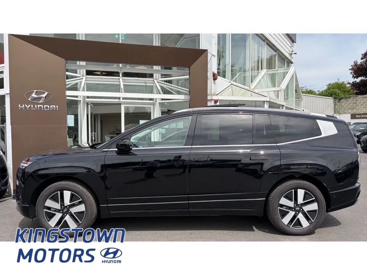 Hyundai IONIQ 9 MPV, Electric, 2026, Black