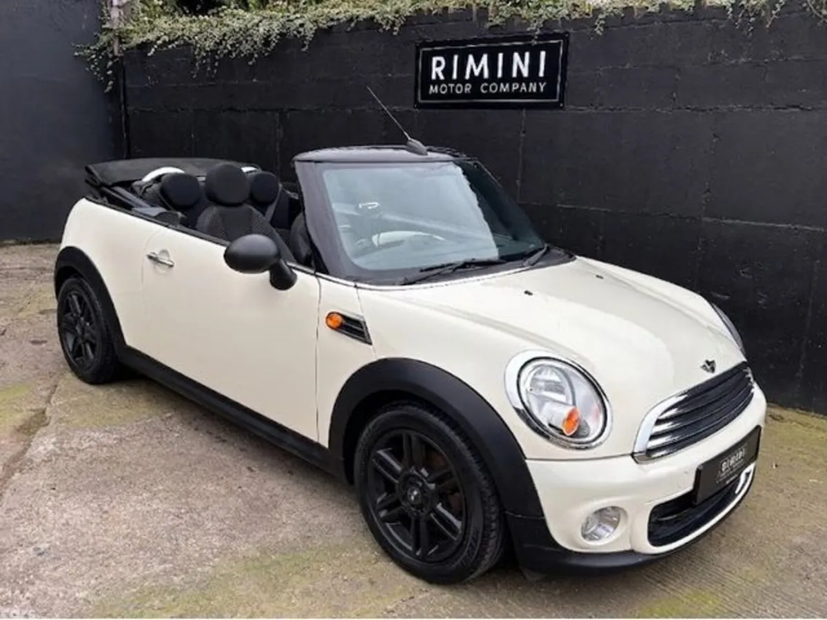 Mini Cooper Convertible, Petrol, 2012, White