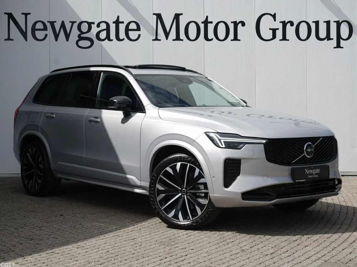 Volvo XC90 SUV, Petrol Plug-in Hybrid, 2025, Silver