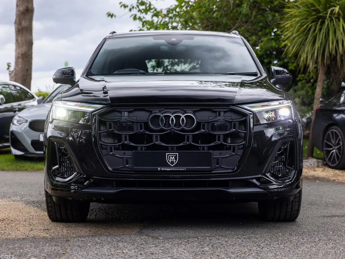 Audi Q7 SUV, Petrol Plug-in Hybrid, 2026, Black