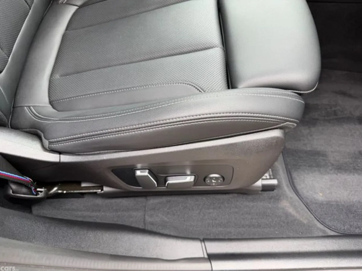 BMW X3 SUV, Petrol Plug-in Hybrid, 2024, Black