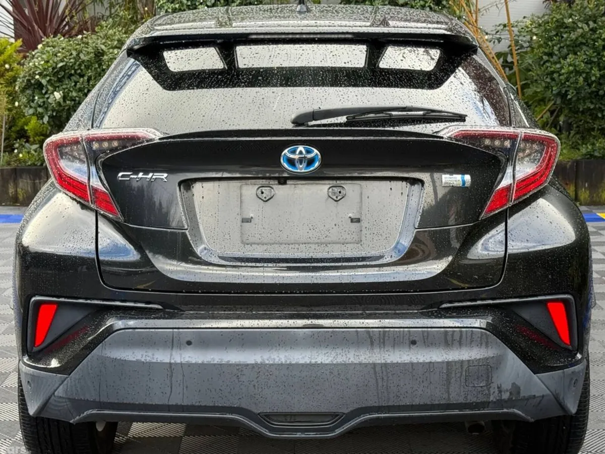 Toyota C-HR SUV, Petrol Hybrid, 2017, Black