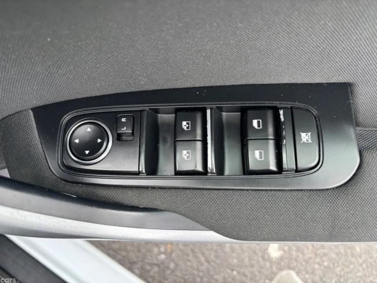 Kia Ceed Hatchback, Diesel, 2018, White