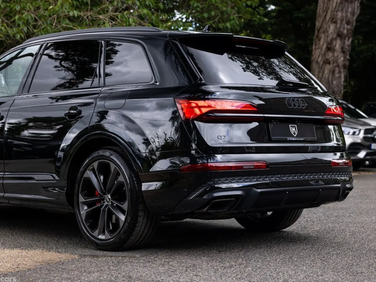 Audi Q7 SUV, Petrol Plug-in Hybrid, 2026, Black