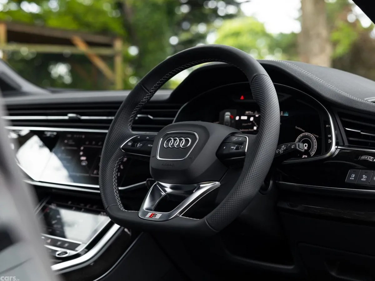 Audi Q7 SUV, Petrol Plug-in Hybrid, 2026, Black