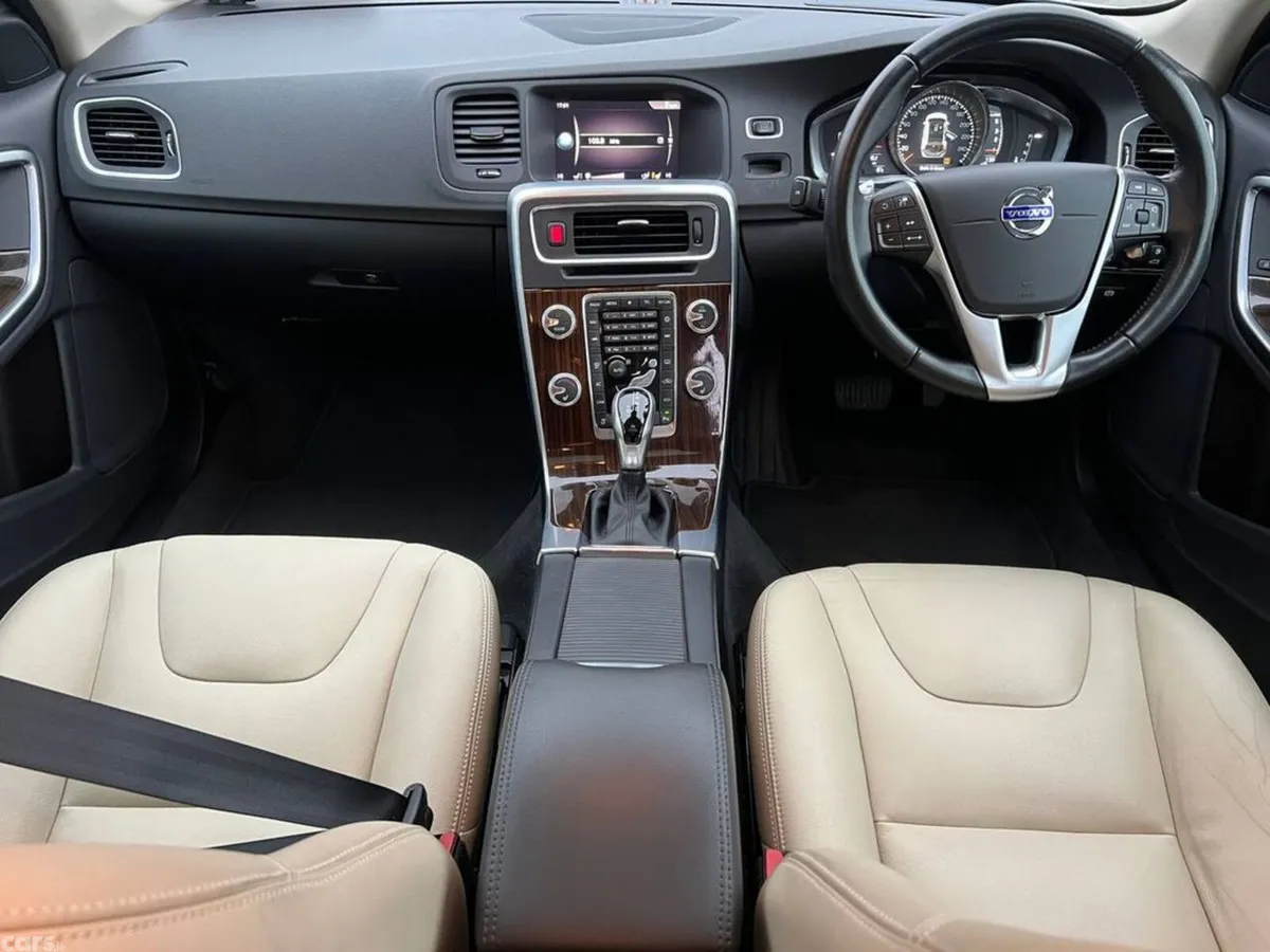 Volvo V60 Estate, Diesel, 2017, White