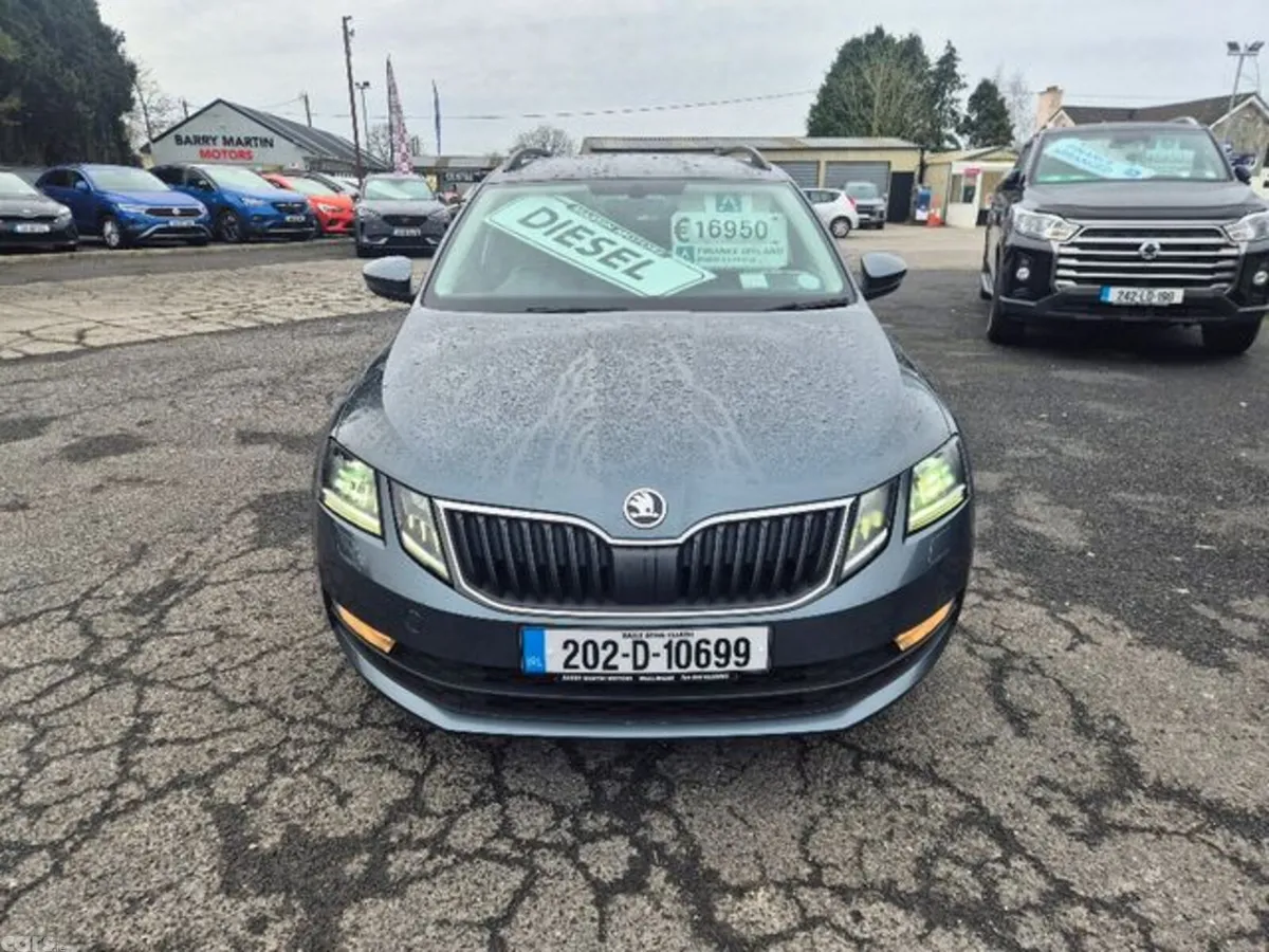 Skoda Octavia Estate, Diesel, 2020, Grey