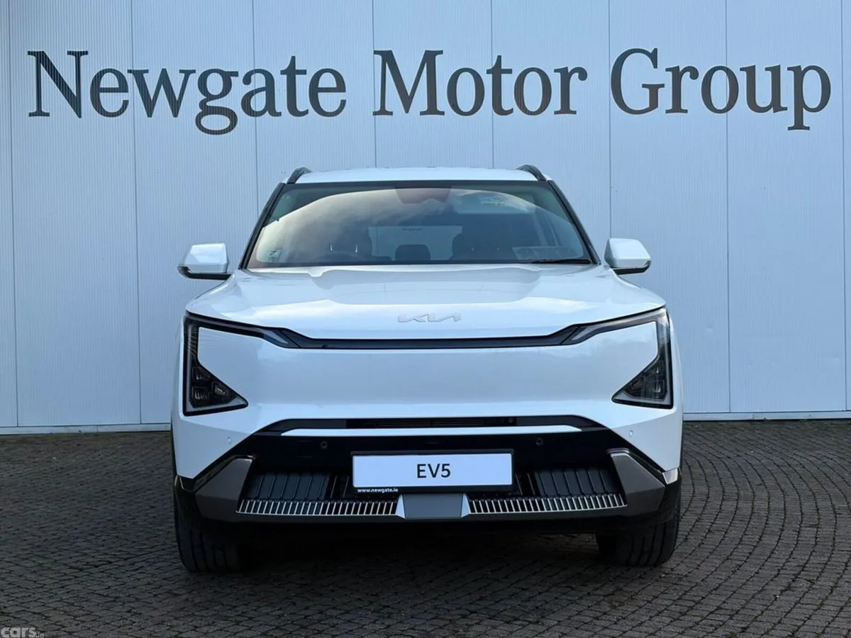 Kia EV5 SUV, Electric, 2027, White