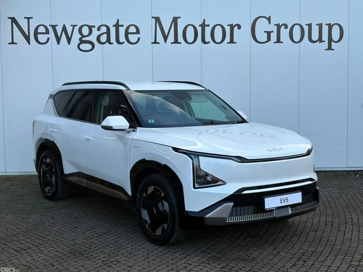 Kia EV5 SUV, Electric, 2027, White