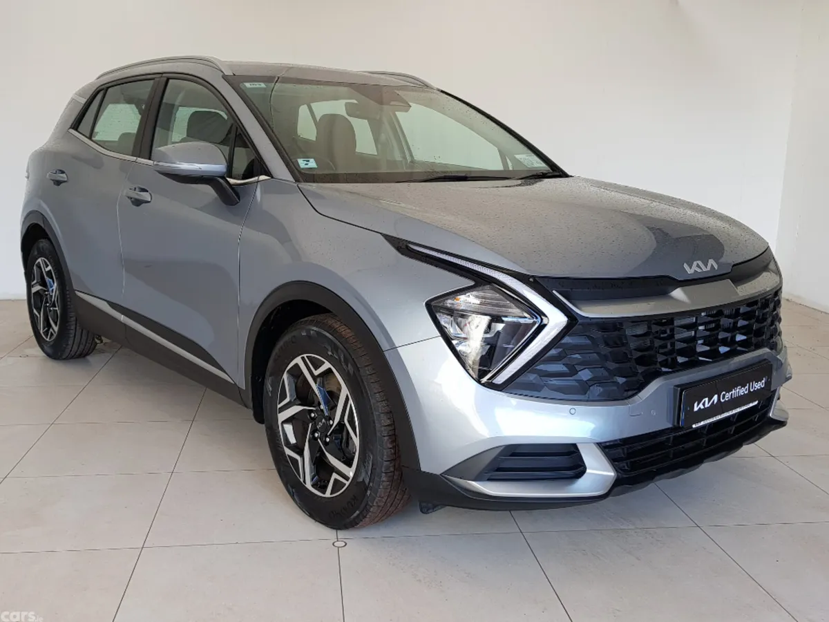 Kia Sportage MPV, Diesel, 2023, Grey