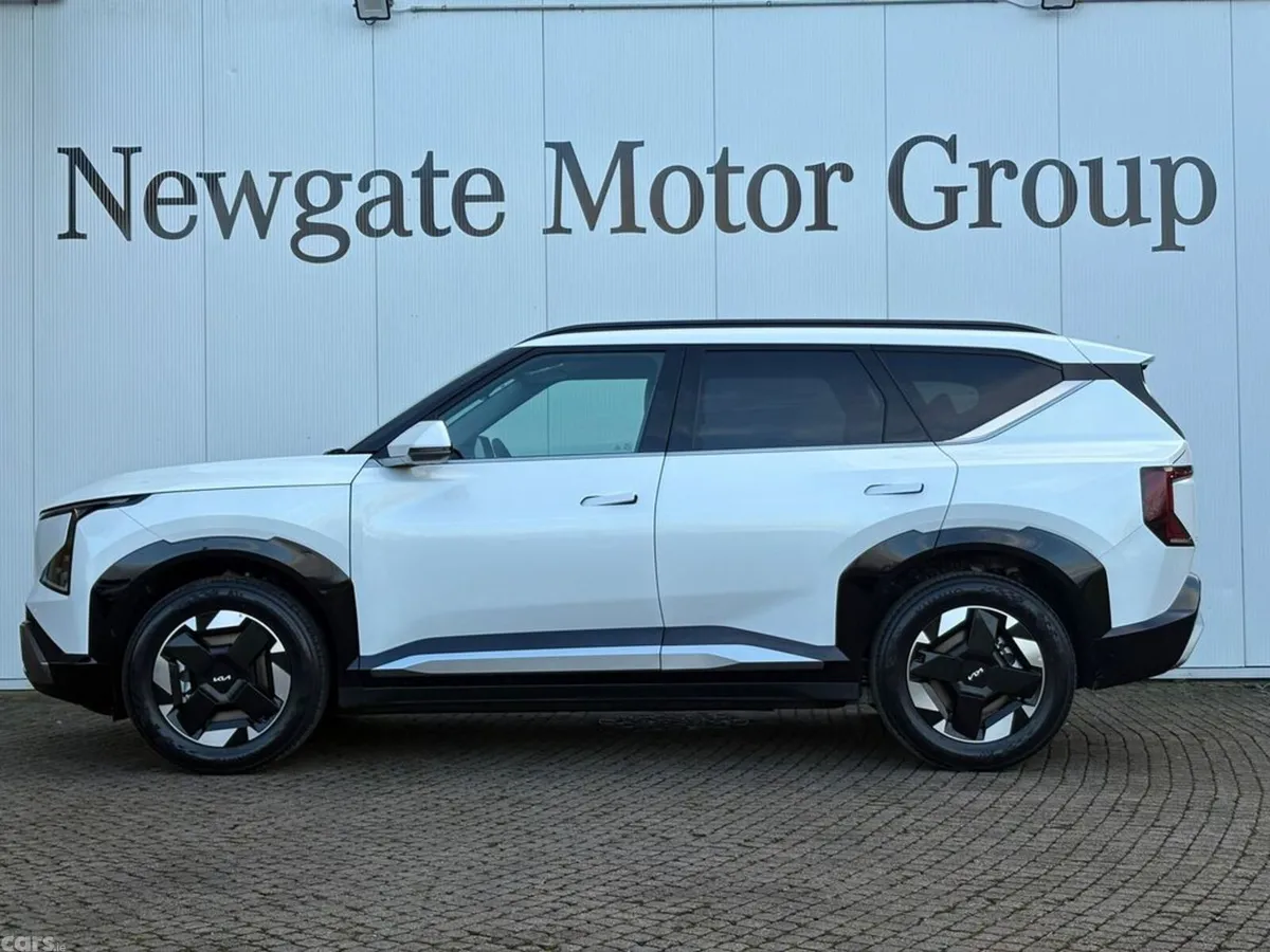 Kia EV5 SUV, Electric, 2027, White