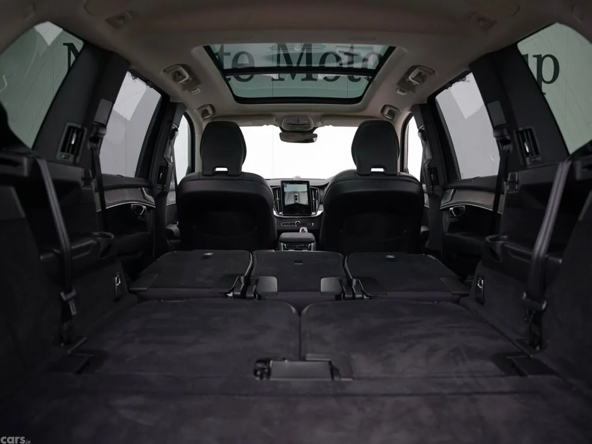 Volvo XC90 SUV, Petrol Plug-in Hybrid, 2025, Silver