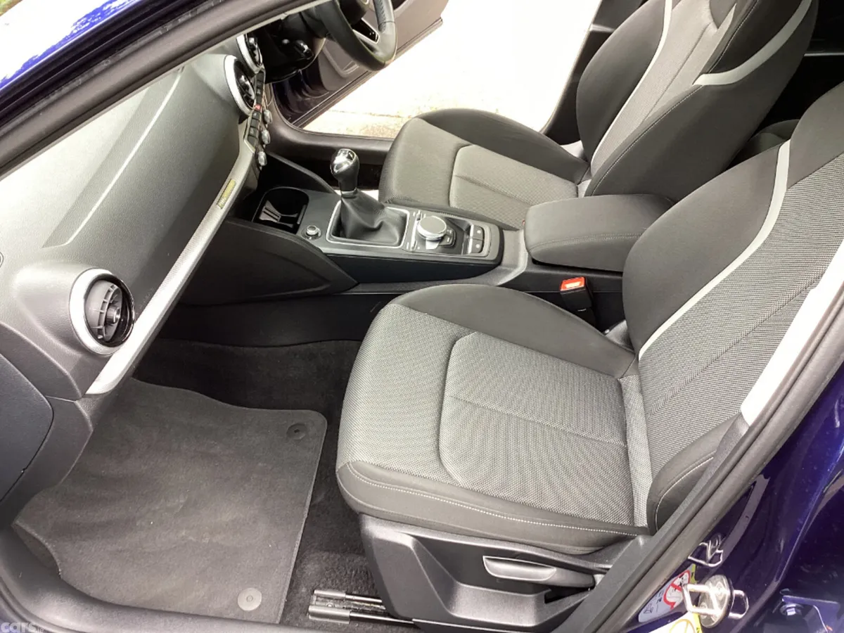 Audi Q2 Hatchback, Diesel, 2021, Blue