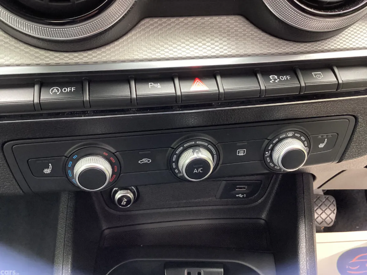 Audi Q2 Hatchback, Diesel, 2021, Blue