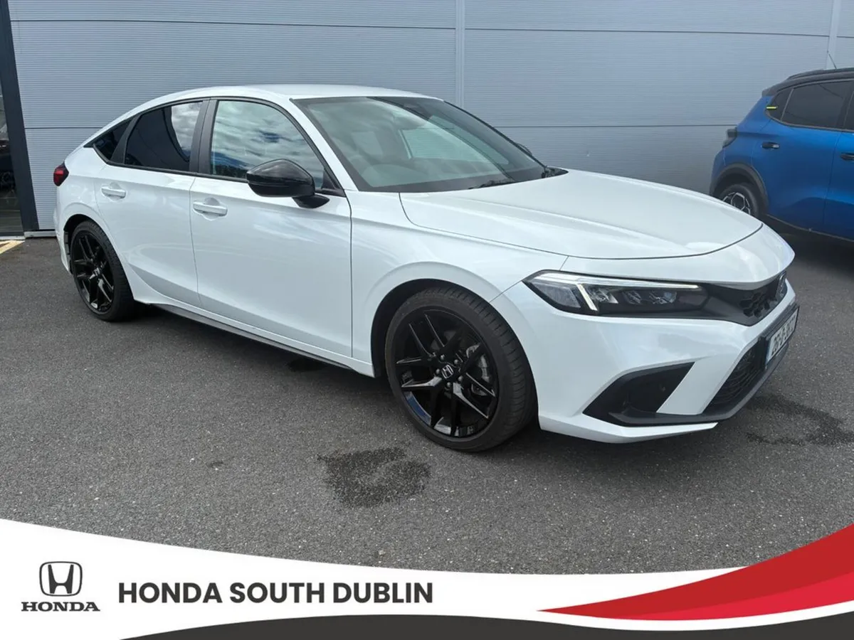 Honda Civic Hatchback, Petrol Hybrid, 2026, White
